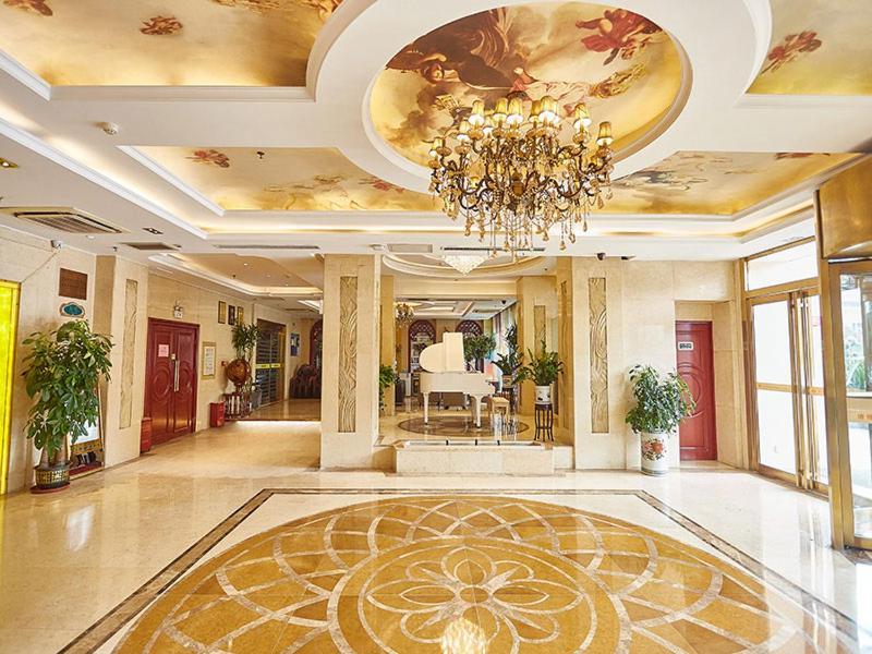 Vienna Hotel Nanyang People Road Esterno foto